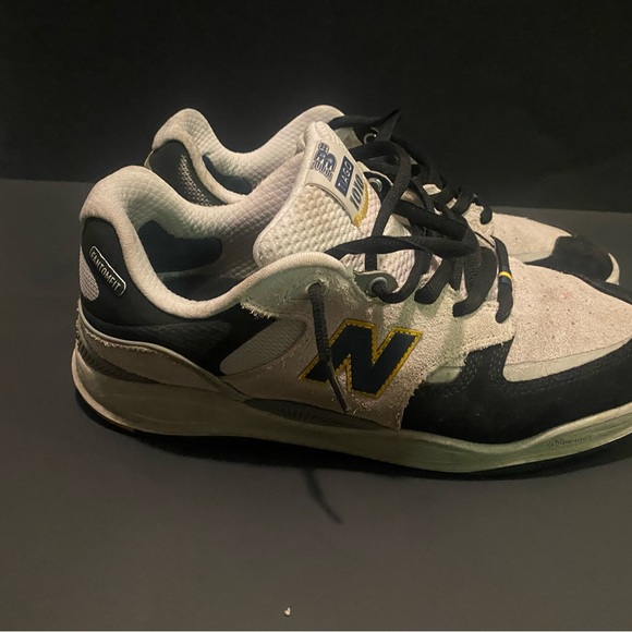 New Balance NM1010 - Picture 4 of 6